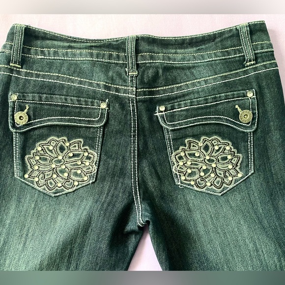 Apollo Jeans - Picture 3 of 7